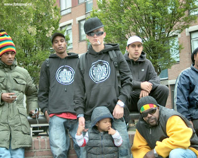 Foto 4 uit Riskey Biznes Boy's