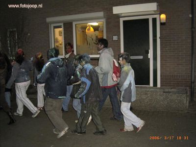 Foto 56 uit holi feest 2006 b.w