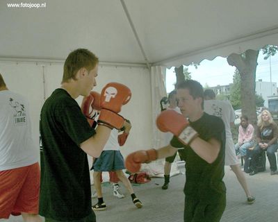 Foto 12 uit boksclub I believe