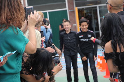 Foto 25 uit RegenboogEindFeest