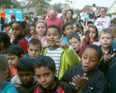 Foto 187 uit schoolsportplein07b.w