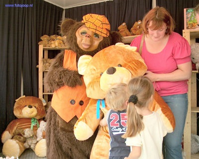 Foto 137 uit berenactie wc.b.w07