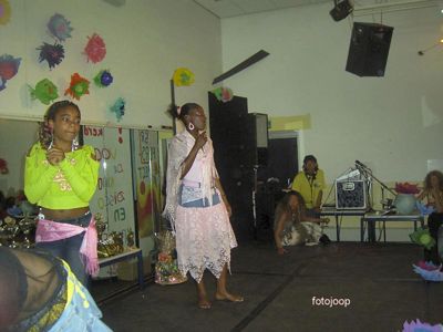 Foto 89 uit miss verkiezing 2005