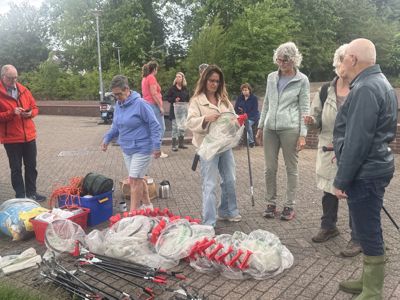 Foto 7 uit X-  Opruimactie Vrijwilligers Beverwaard 13-6-26