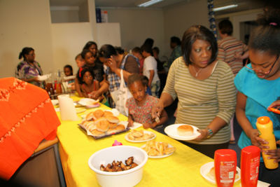 Foto 75 uit Schoonmaakdag20_4_11