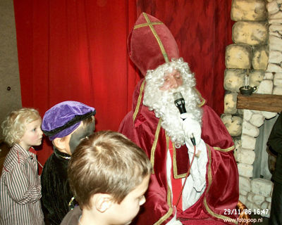 Foto 151 uit sinterklaas 2006 new