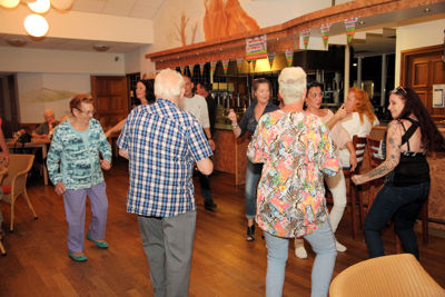 Foto 180 uit Buffet IJsselburgh