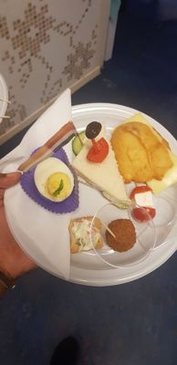 Foto 13 uit High Tea Party