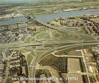 Foto 625 uit BRIENENOORDBRUG