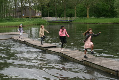 Foto 106 uit KoningsDag27-04-18