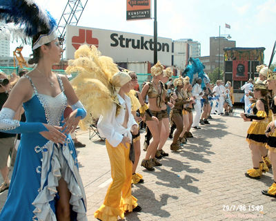 Foto 291 uit carnaval-labandera06