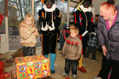 Foto 59 uit ZwartePietenWinkelcentr