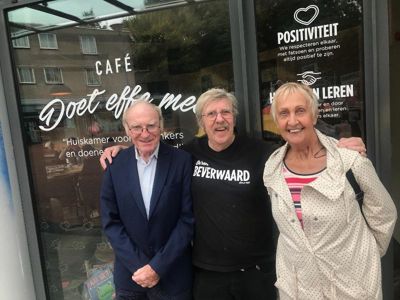 Foto 15 uit Doet Effe Mee Cafe