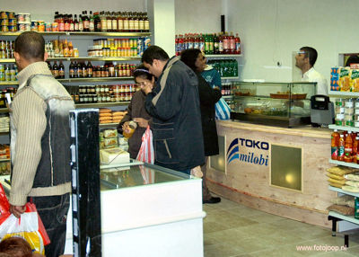 Foto 33 uit openingtokomilobi