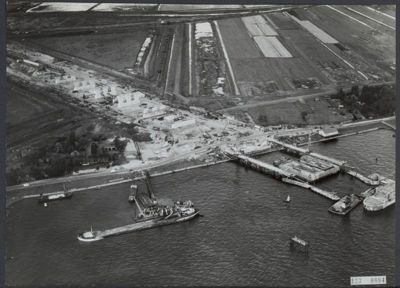 Foto 490 uit BRIENENOORDBRUG