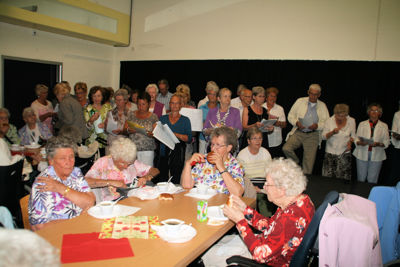 Foto 61 uit Ouderen4Daagse8_6