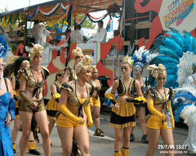 Foto 193 uit carnaval-labandera06