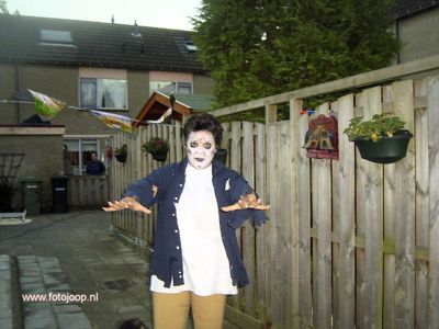 Foto 351 uit halloween2005