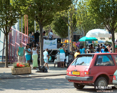 Foto 245 uit carnaval 2006 b.w