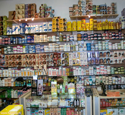 Foto 9 uit TOKO MILOBI NEW07