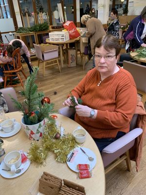 Foto 25 uit Kerststukjes Maken_2