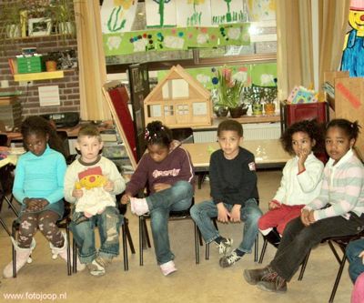 Foto 4 uit RK Regenboog de mus