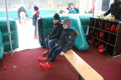 Foto 41 uit SchaatsenStormpolder