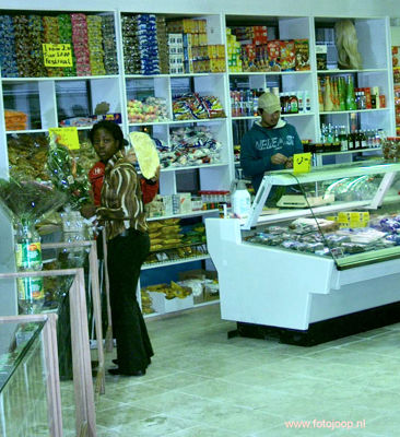 Foto 14 uit openingtokomilobi