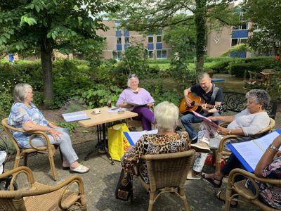 Foto 4 uit zingen Met ED v Dam