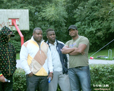 Foto 180 uit dwightmemorealday06