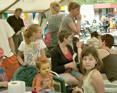 Foto 119 uit koninginnendag 07