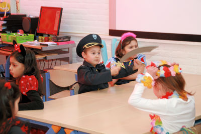 Foto 211 uit Carnavalrkregenboog