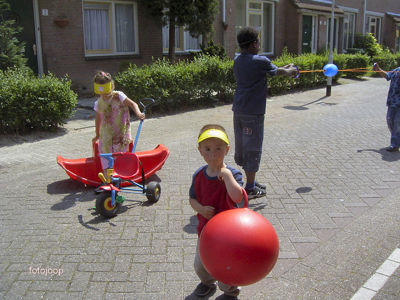 Foto 28 uit straatspeeldag 2005