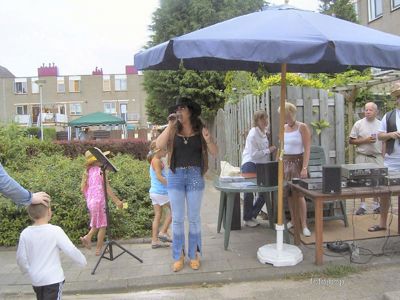 Foto 86 uit country feest 2005