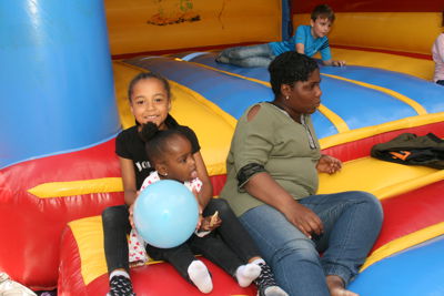 Foto 24 uit Buitenspeeldag13-6