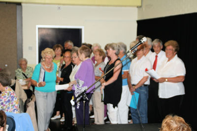 Foto 47 uit Ouderen4Daagse8_6