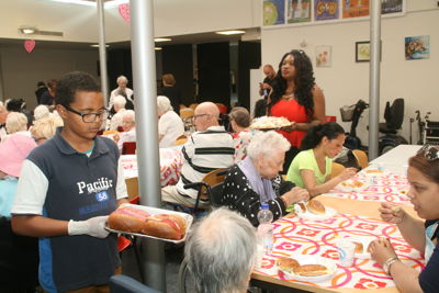 Foto 542 uit Ouderen4Daagse