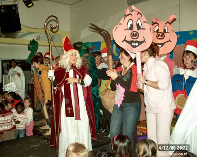 Foto 281 uit sinterklaas 2006 new