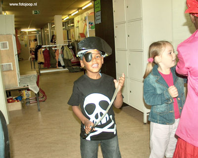 Foto 53 uit R KRegenboog05_07