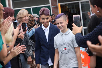 Foto 30 uit RegenboogEindFeest