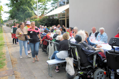 Foto 94 uit Ouderen4Daagse2019