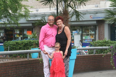 Foto 44 uit FotoshootKledingbank_2