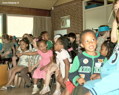 Foto 63 uit RK Regenboogl2