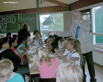 Foto 38 uit afscheidsfeestgroep8