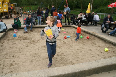 Foto 93 uit KoningsDag27-04-18