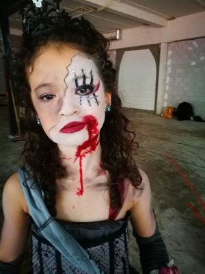 Foto 16 uit HALLOWEEN2016