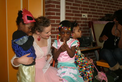 Foto 129 uit RKregenboogcarnaval