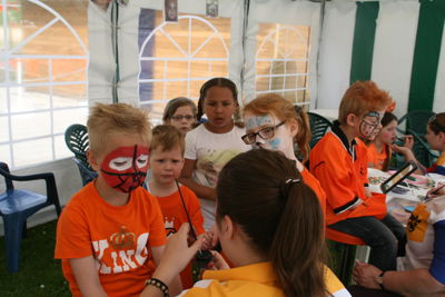 Foto 105 uit Koningsdag 26-04-14