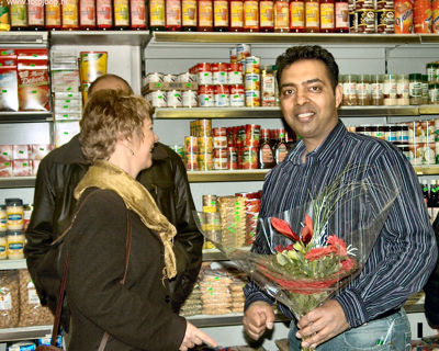 Foto 94 uit openingtokomilobi