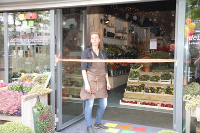 Foto 122 uit De Bloemenboetiek